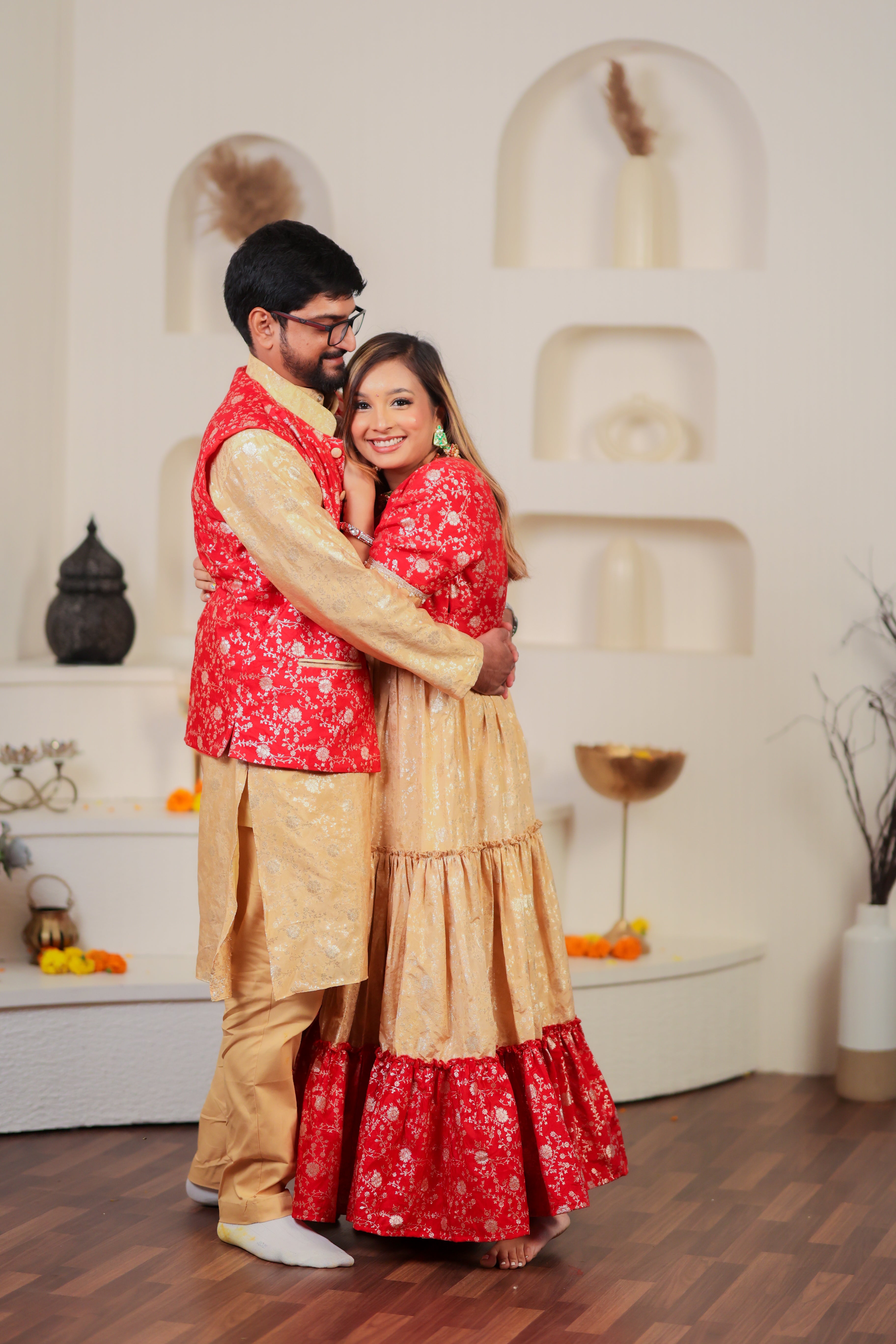 Red And Gold Family-Twinning-Sets