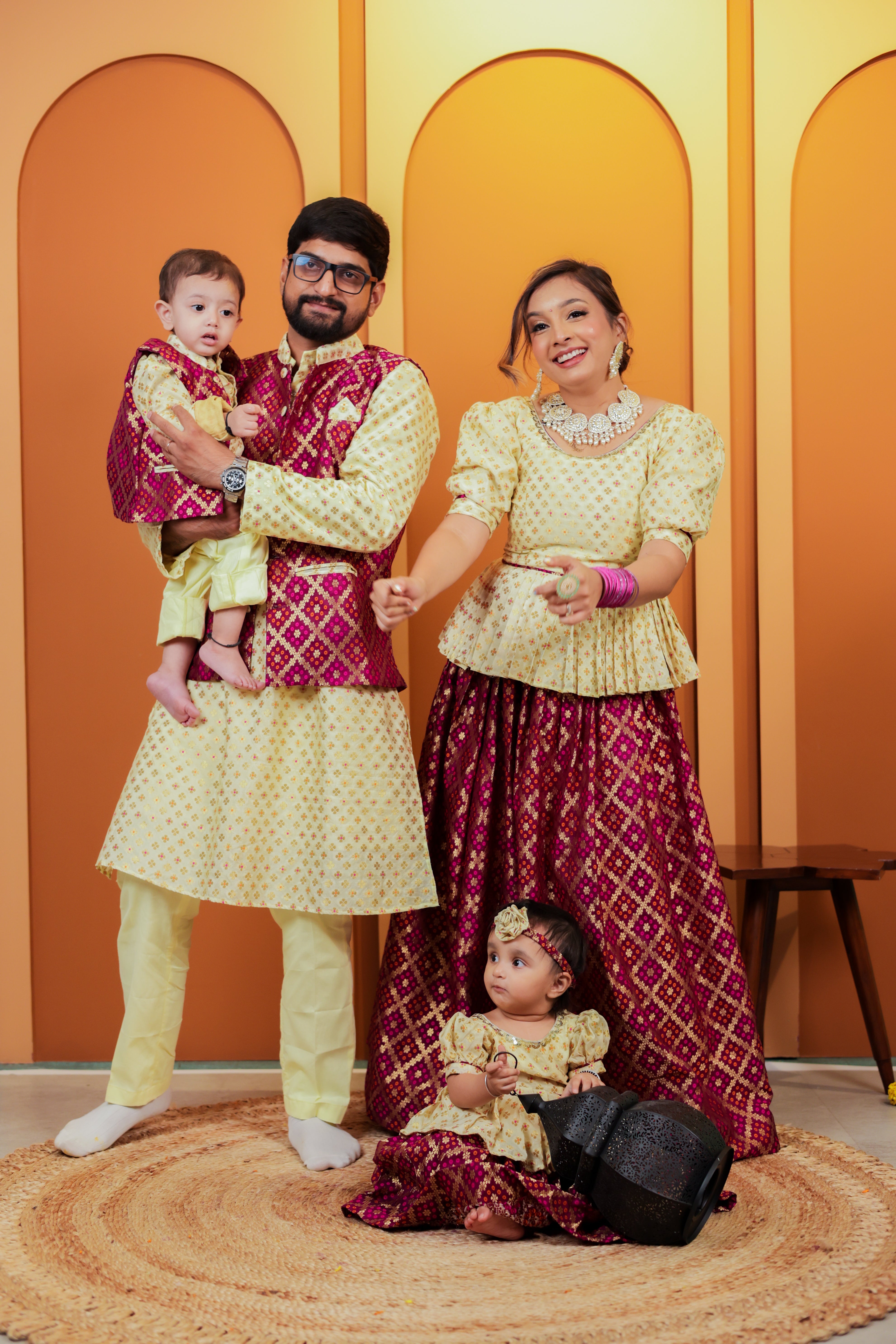 Pista Barfi Family-Twinning-Sets