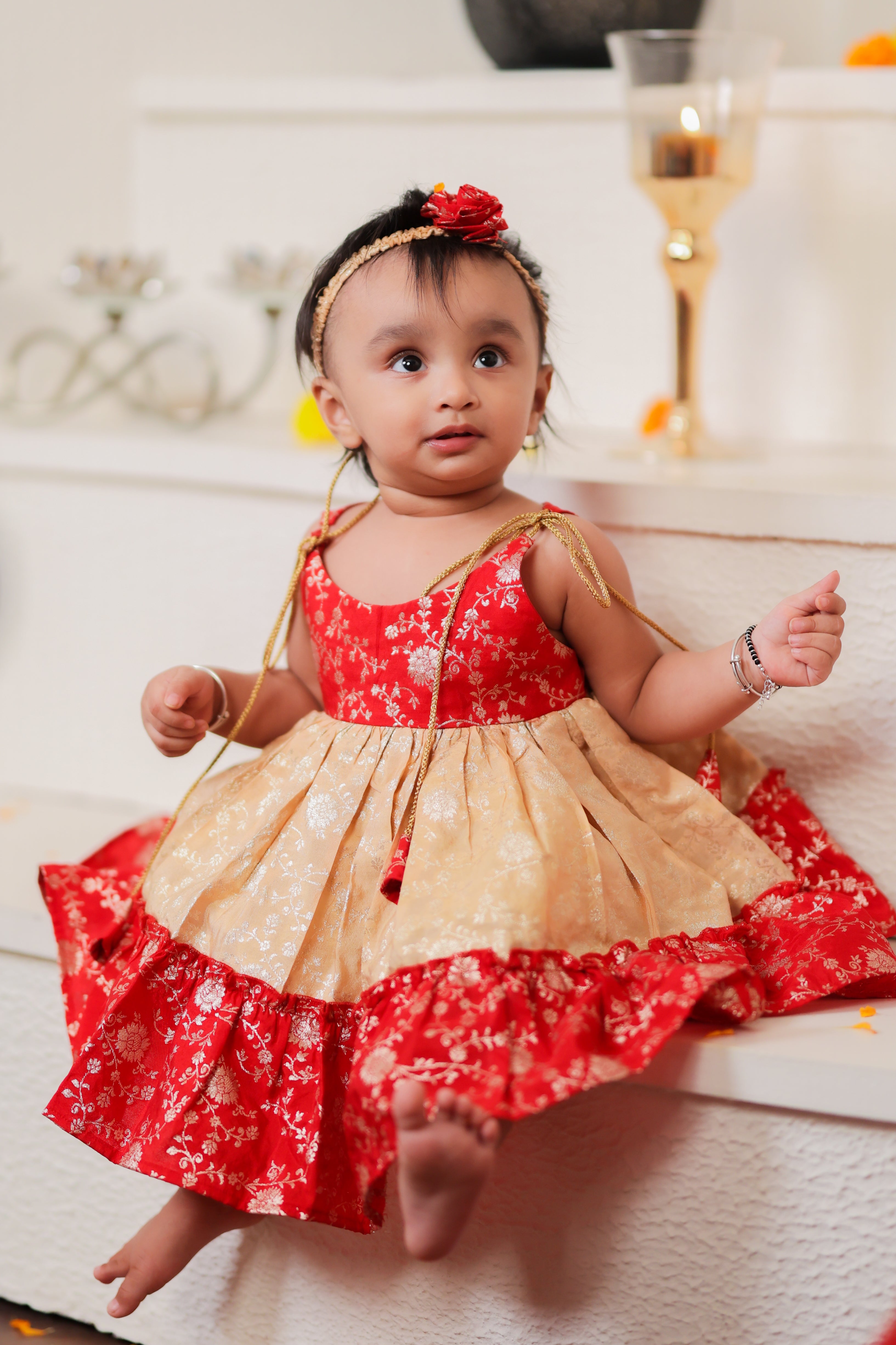 Red And Gold Family-Twinning-Sets