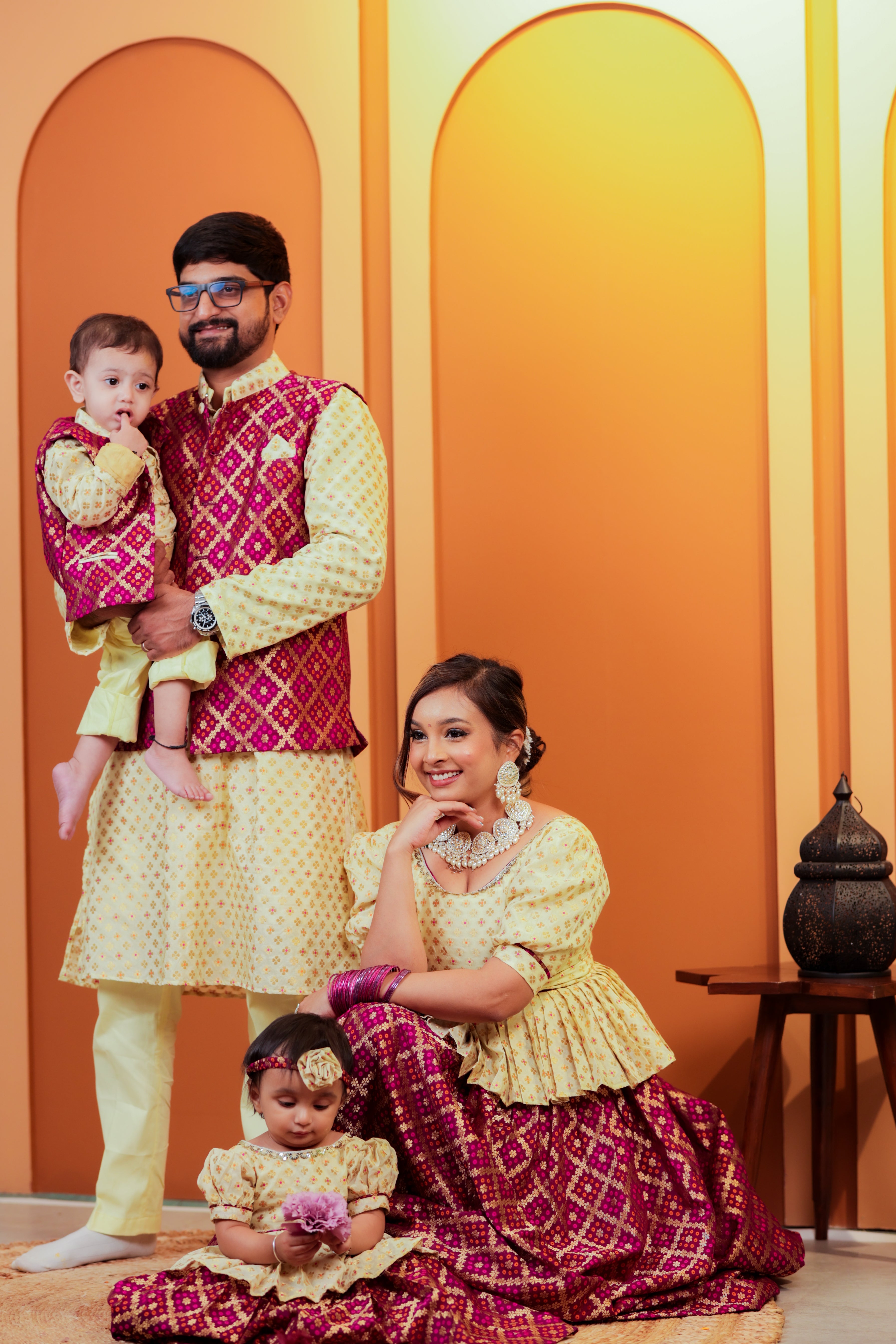 Pista Barfi Family-Twinning-Sets