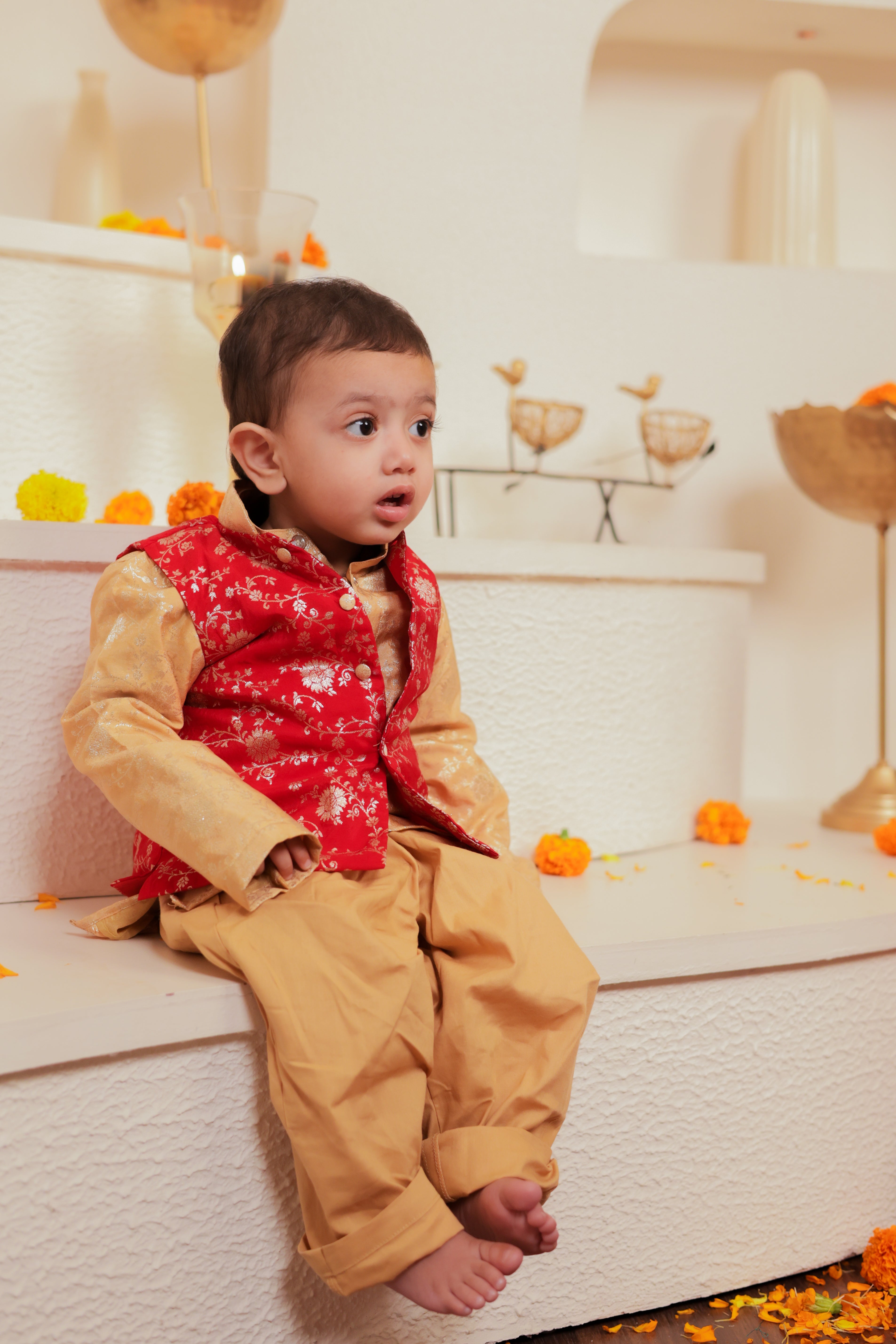 Red And Gold Family-Twinning-Sets