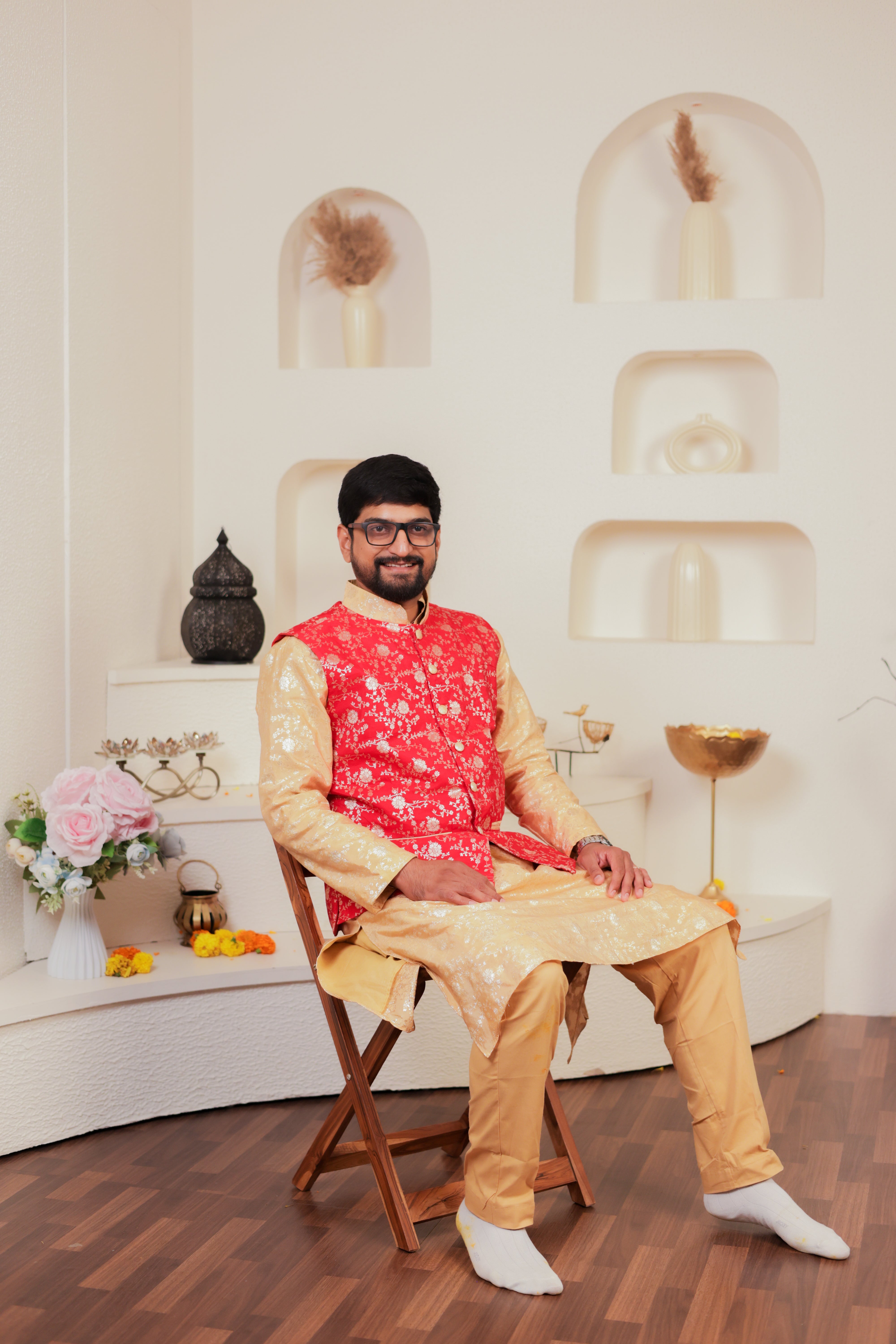 Red And Gold Family-Twinning-Sets