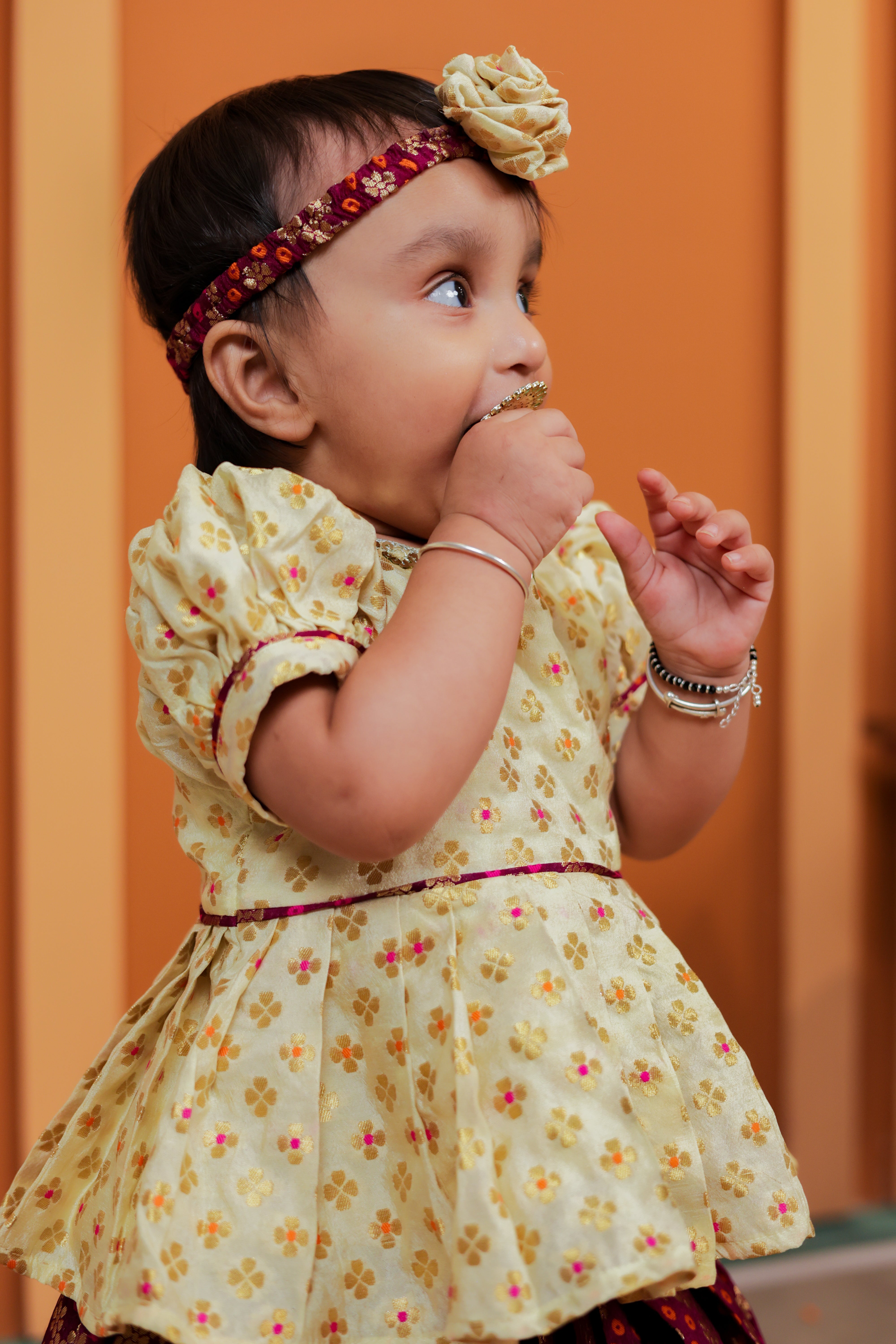 Pista Barfi Family-Twinning-Sets