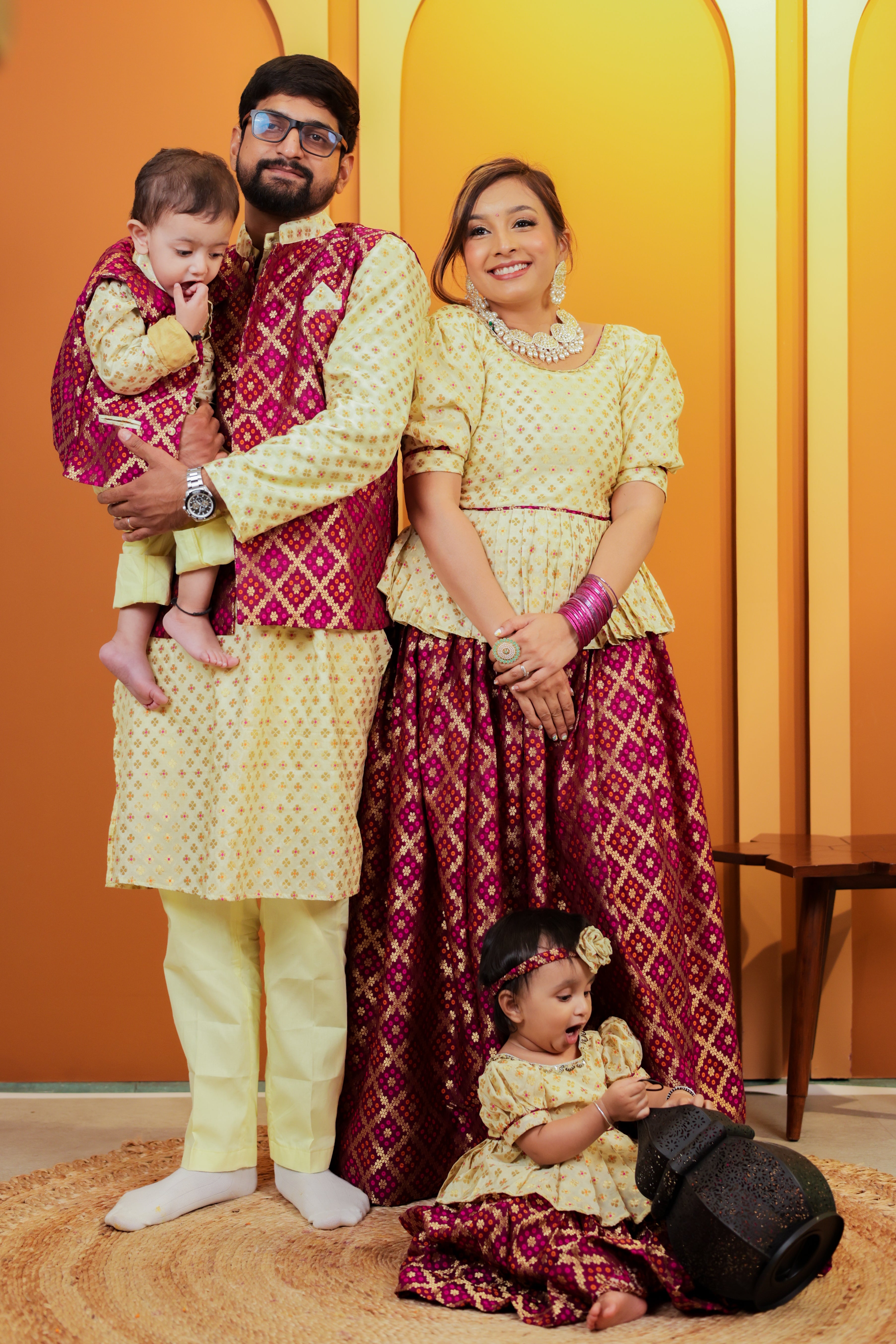 Pista Barfi Family-Twinning-Sets