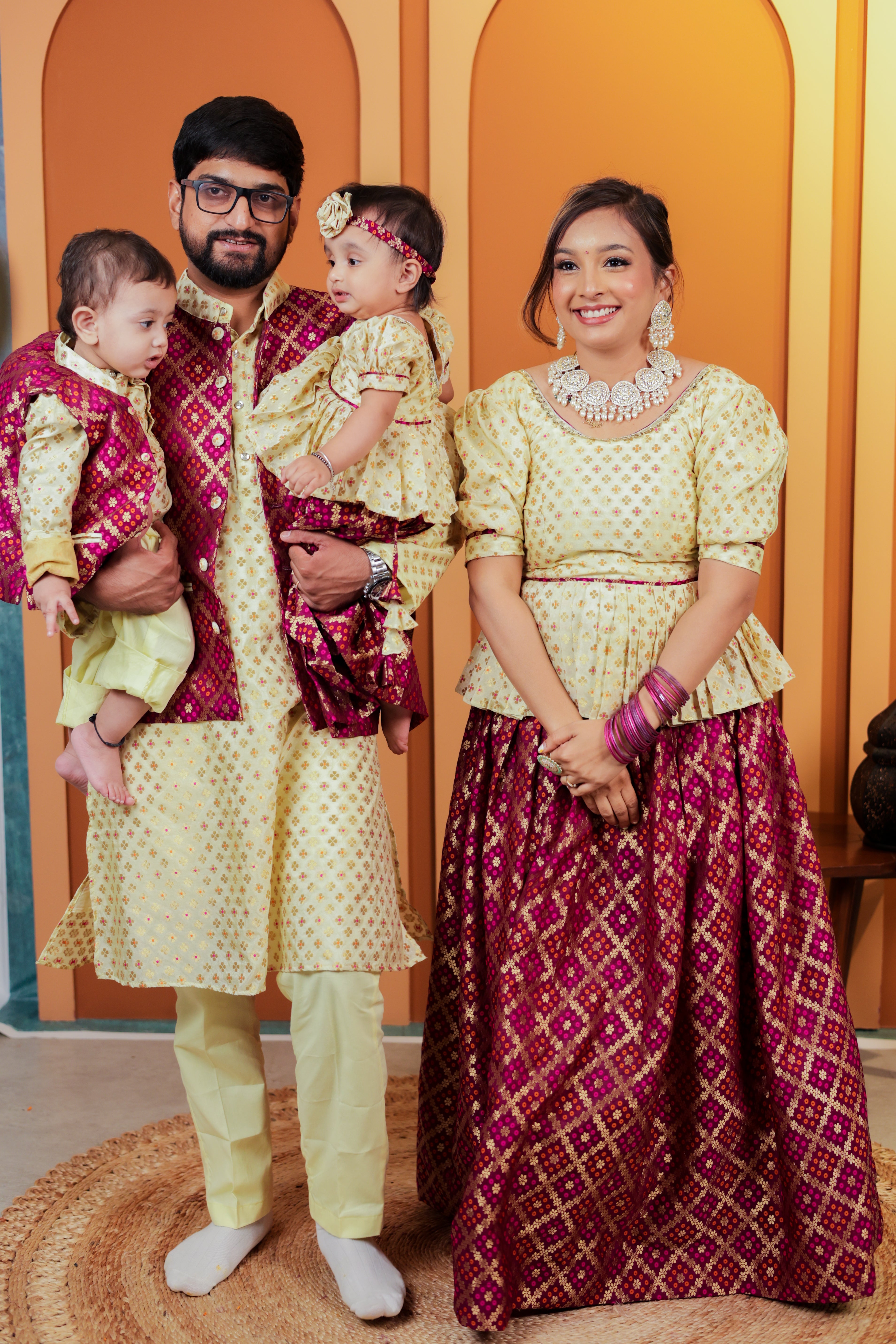 Pista Barfi Family-Twinning-Sets