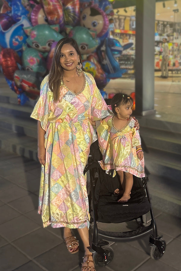 Mom and Daughter Twinning Kaftan Sets | Stylish Matching Outfits for Precious Moments