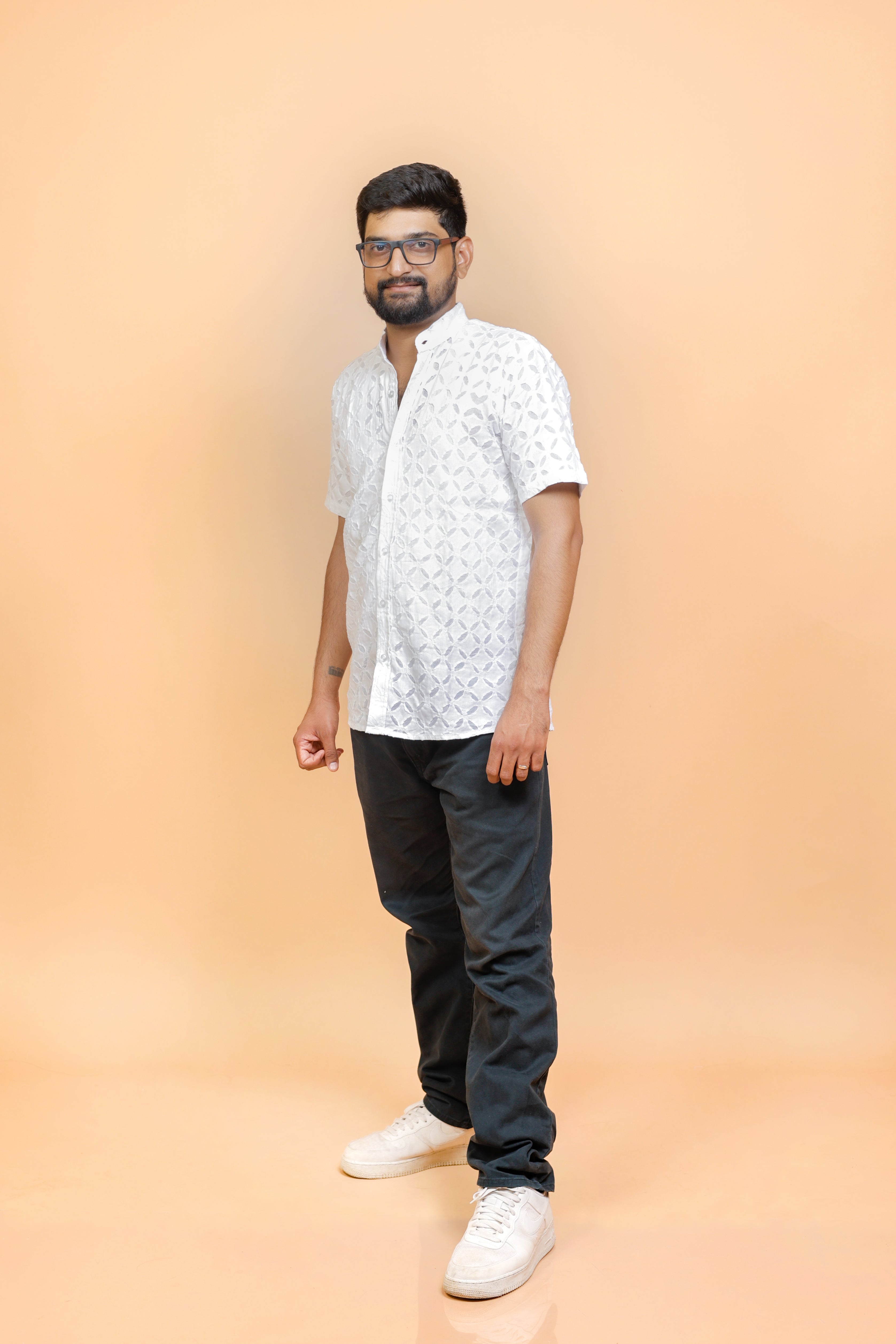 White Aplic Outfit Family-Twinning-Sets