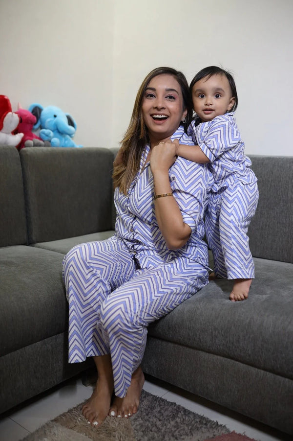 Blue Zig Zag Stripes Twinning Cotton Night Suit for Family